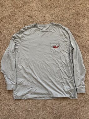 Vineyard Vines Light Gray Long-Sleeve Pocket Tee with Red Whale Logo XXL